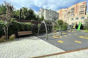 квартира за адресою Степана Бандери вул., 15