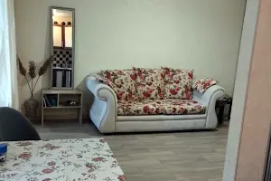 квартира по адресу Небесной Сотни просп. (Маршала Жукова), 63