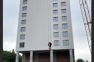комерційна за адресою Трускавецька вул., 11