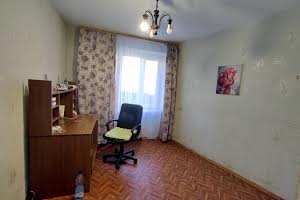 квартира за адресою Олега Ольжича вул. (Ленінградська), 7а