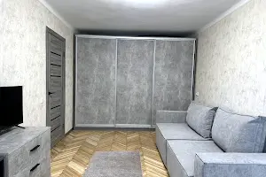 квартира за адресою Слобожанський просп. (Газети 