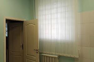 комерційна за адресою Вишгородська вул., 38
