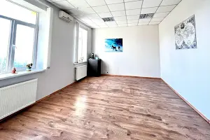 комерційна за адресою Костя Левицького вул., 112
