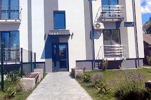 комерційна за адресою Лісорубна вул., 4