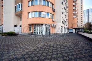 комерційна за адресою Деміївська вул., 13