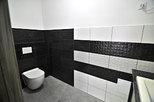 комерційна за адресою Соборна, 364В
