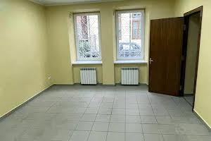 комерційна за адресою Героїв УПА вул., 22