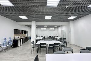 комерційна за адресою Замостянська вул. (50-річчя Перемоги), 15