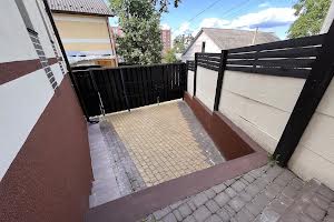 будинок за адресою Миколи Сингаївського вул. (Ново-Оскольська)