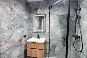 квартира по адресу Степана Бандеры ул., 1