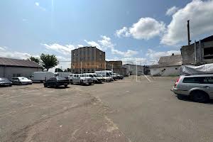 коммерческая по адресу Горького ул., 8