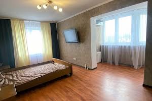 квартира за адресою Евгена Танцюры, 74/2