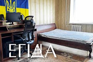 квартира за адресою Василя Нікітіна вул., 15