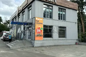 комерційна за адресою пр-т Броварський, 26