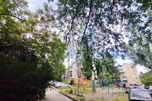 квартира за адресою Олексія Вадатурського вул. (Маршала Малиновського), 9а