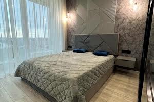 квартира за адресою Набережна Перемоги вул., 7