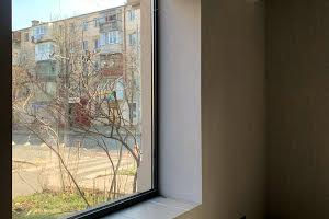 комерційна за адресою Артура Савельєва вул. (Черняховського), 10