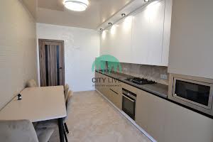 квартира за адресою Височана вул., 18