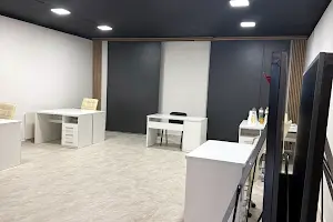 коммерческая по адресу Матвія Донцова ул. (Тургеневская), 24