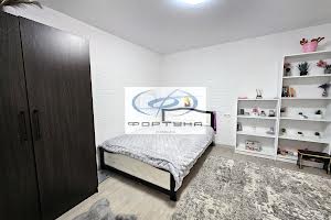 квартира за адресою Різдвяна вул., 42