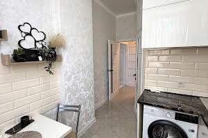 квартира за адресою Новосельського вул., 30
