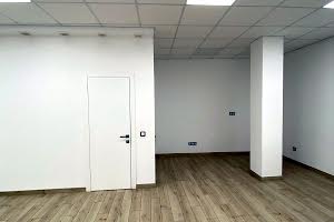 коммерческая по адресу Площа Ринок, 2