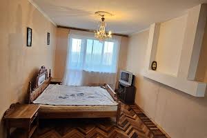 квартира за адресою Героїв Дніпра вул., 45