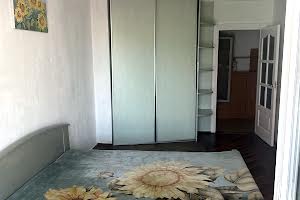 квартира за адресою Вагонна вул., 8