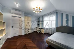 будинок за адресою Космонавтов, 5