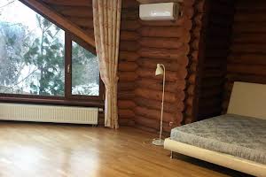 будинок за адресою Центральна вул.