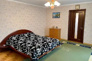 дом по адресу Владимира Моссаковского ул. (Клари Цеткін), 30