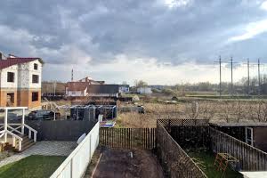 дом по адресу с. Погребы, Грушевського ул., 16А