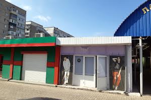 комерційна за адресою Озерна вул. (Червоних Майовщиків), 9В
