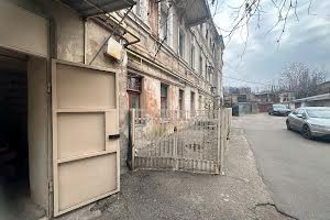 квартира по адресу Средняя ул., 31