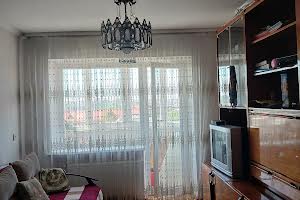 квартира за адресою Степана Бандери просп., 16