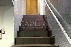 комерційна за адресою Бастіонна вул., 2/1