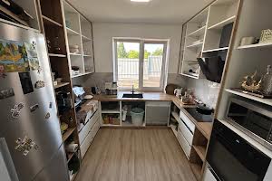 дом по адресу с. Иванковичи, Нова, 1