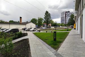 комерційна за адресою Зелена вул., 267