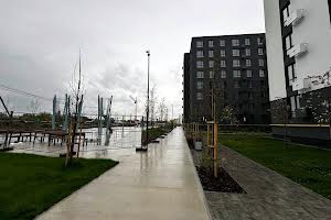 квартира по адресу Героев Майдана ул., 4