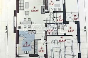 будинок за адресою Набережний