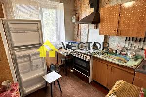 квартира за адресою Клубний пров., 4а