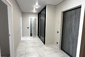 квартира за адресою Степана Бандери вул., 79