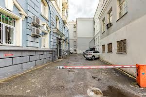 коммерческая по адресу Богдана Хмельницкого ул., 9