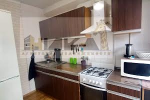 квартира за адресою Автозаводська, 10