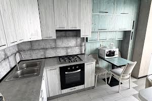 квартира за адресою Покровська, 99д
