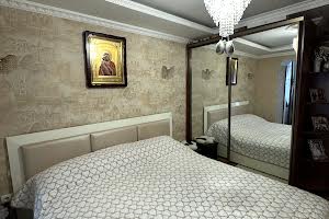 квартира за адресою Івасюка вул., 17