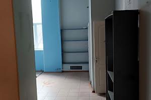 комерційна за адресою Центральний бульв., 25