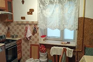 квартира за адресою Кирила Трильовського вул., 8