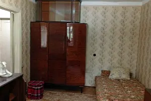 квартира за адресою Євгена Танцюри вул., 61