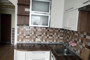 квартира за адресою Зарічанська вул., 20/2